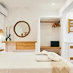 Dream On 3* Plaka (Naxos)