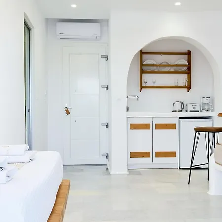 Dream On Plaka (Naxos)