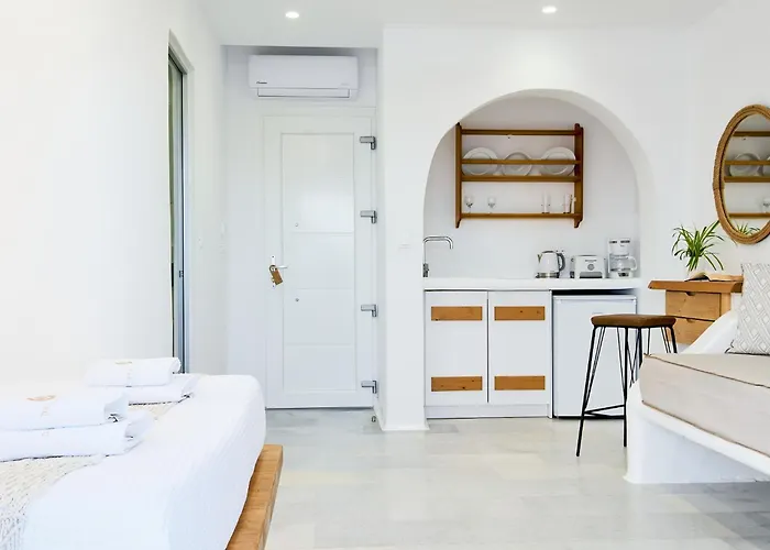 Dream On Plaka (Naxos)